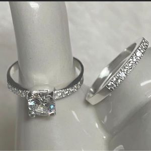 Silver .925 double ring NWOT